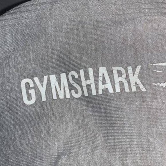 GymShark Light Grey/Light Pink 3 Piece Set: Crop Top, Sports Bra, and Leggings - Picture 9 of 10